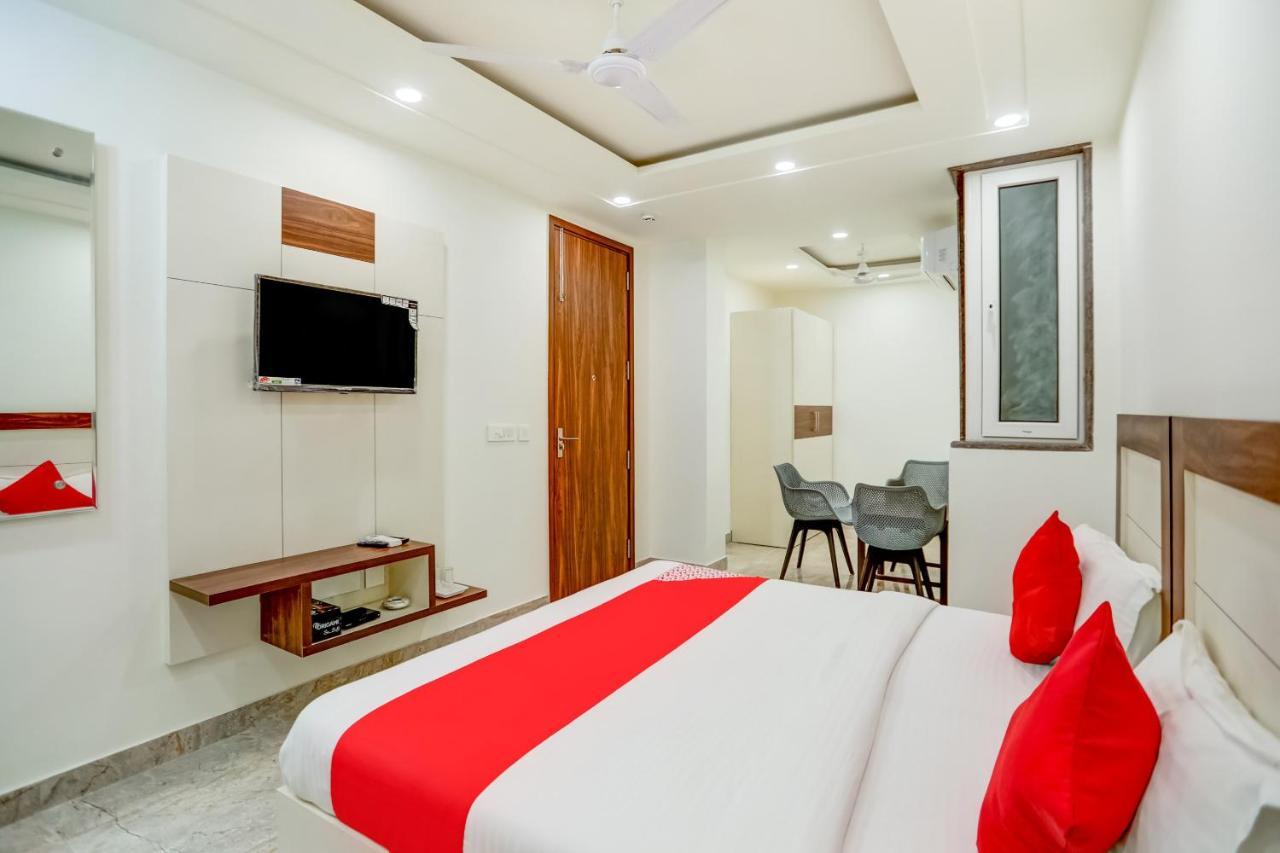 Flagship Happy Inn Delhi  Buitenkant foto